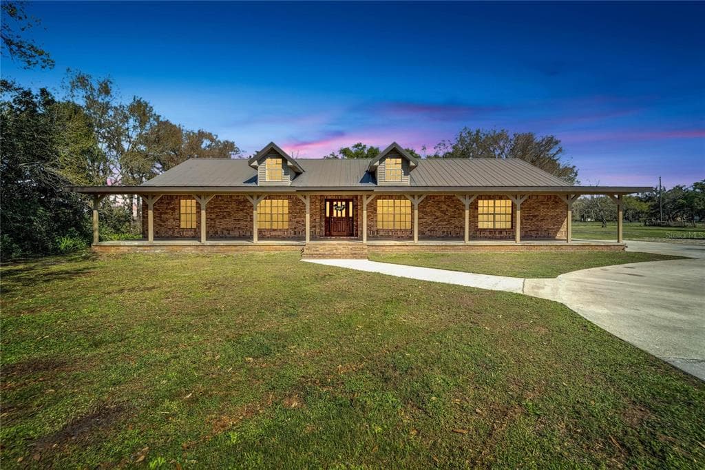 7160 STAFFORD ROAD DOVER, FL 33527