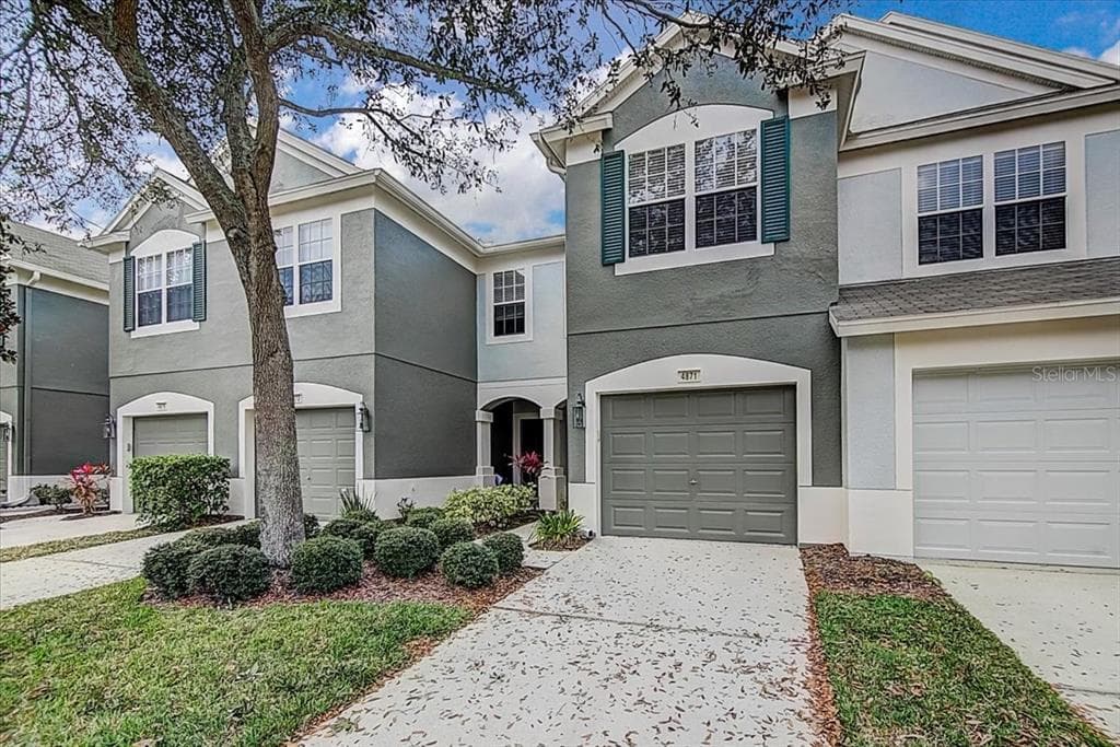 4871 POND RIDGE DRIVE RIVERVIEW, FL 33578