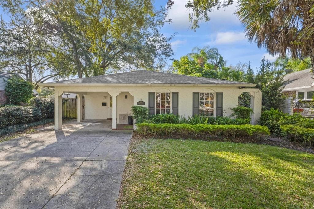 2426 W PROSPECT ROAD TAMPA, FL 33629