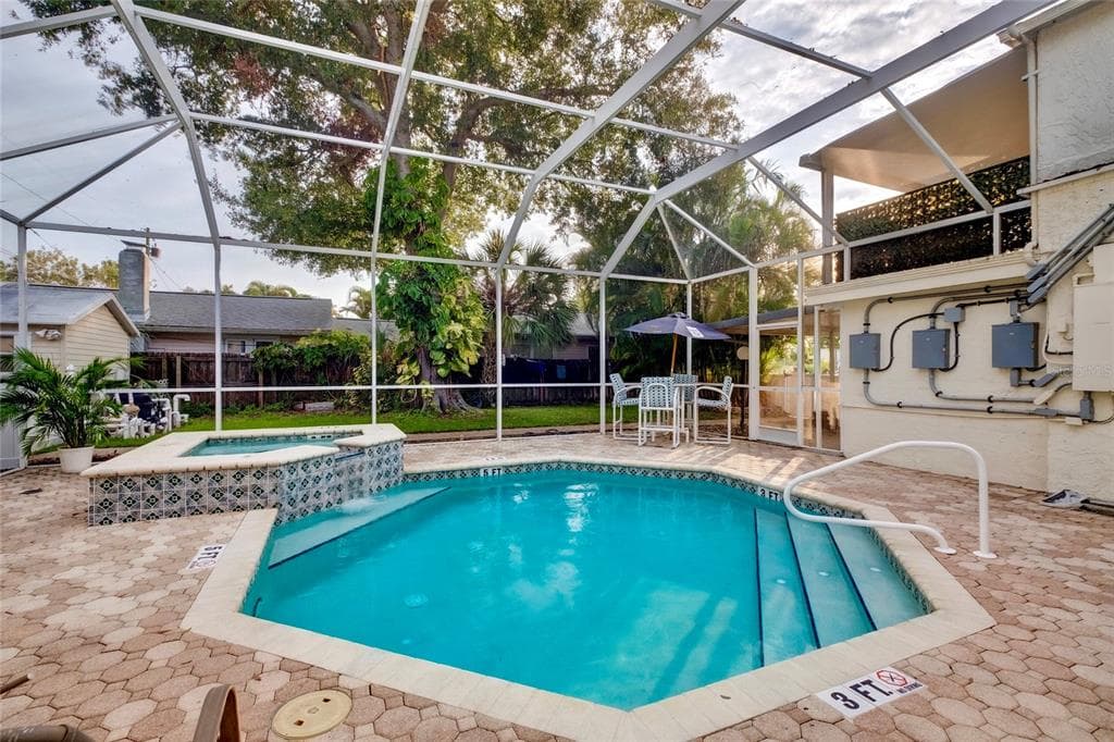 5620 29TH AVE S UNIT A GULFPORT, FL 33707