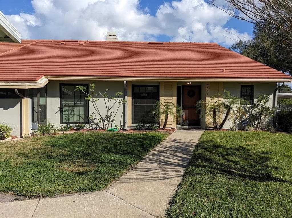2063 VILLA TERRACE