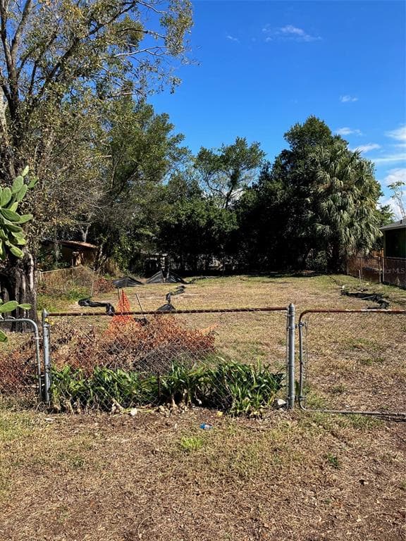 3611 N 54TH STREET TAMPA, FL 33619