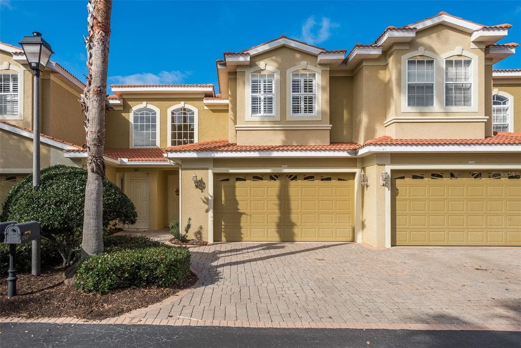 1262 RIBOLLA DRIVE PALM HARBOR, FL 34683