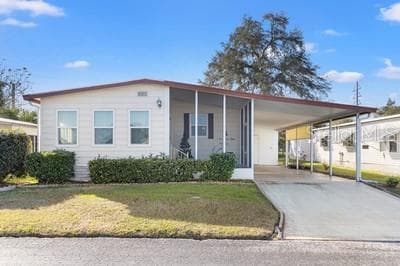 34940 CARL AVENUE ZEPHYRHILLS, FL 33541
