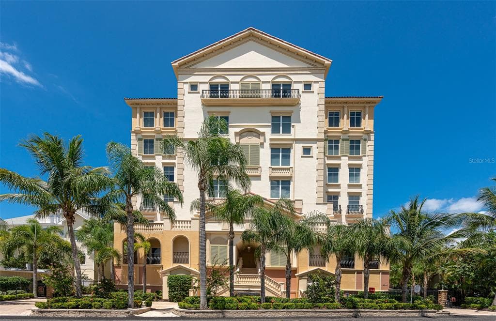 19640 GULF BOULEVARD UNIT 602