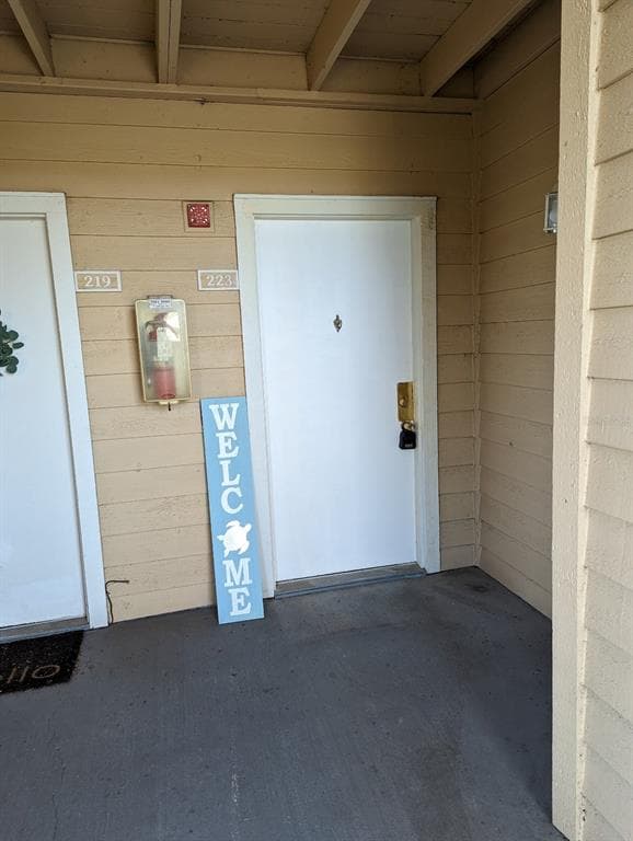 455 ALT 19 S UNIT 223 PALM HARBOR, FL 34683