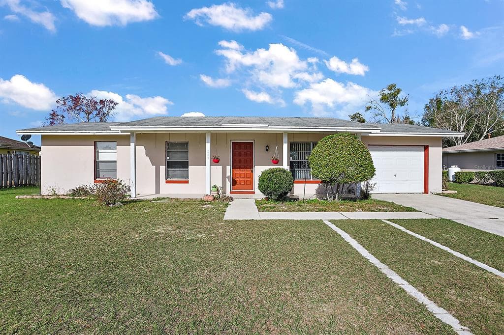 332 MARION OAKS DRIVE OCALA, FL 34473