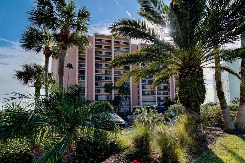 51 ISLAND WAY UNIT 1000 CLEARWATER, FL 33767