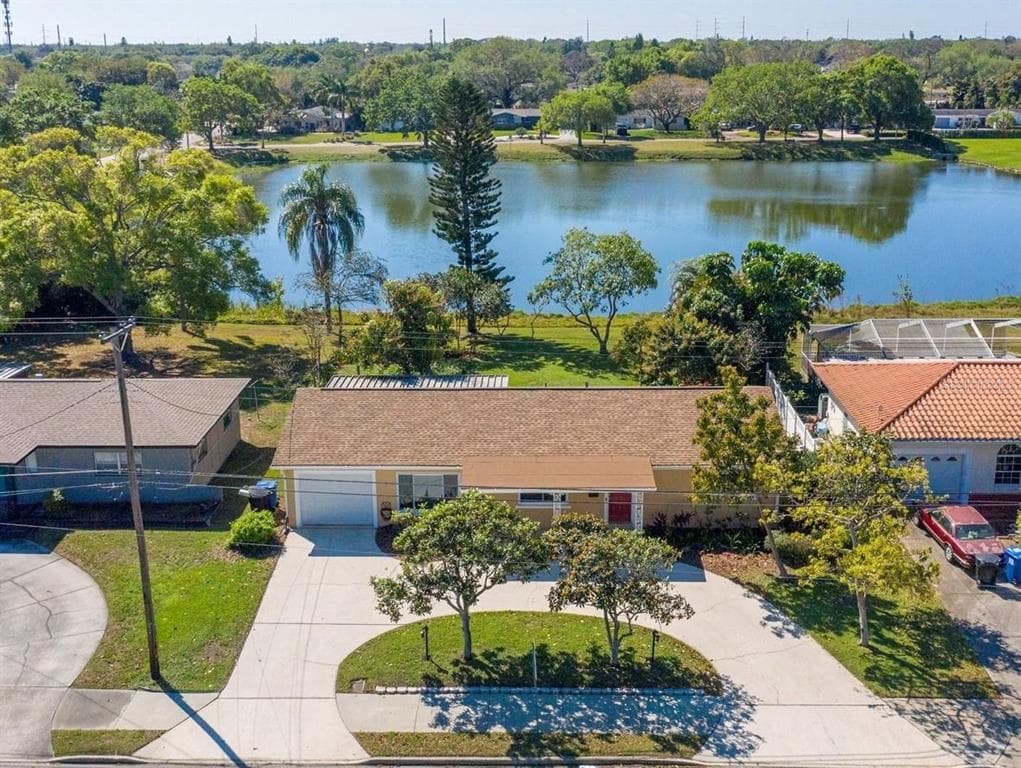4322 22ND AVENUE N ST PETERSBURG, FL 33713