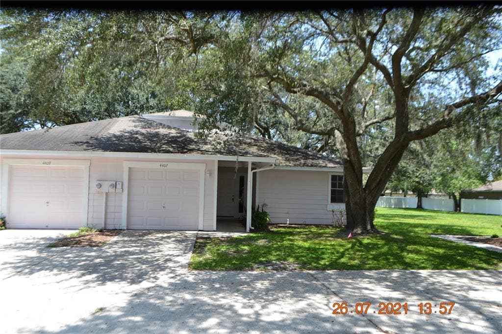 4407 PINE MEADOW COURT TAMPA, FL 33624