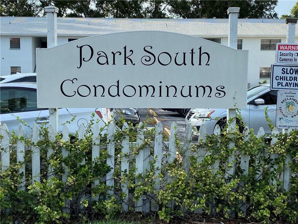 5855 62ND AVENUE N UNIT 104