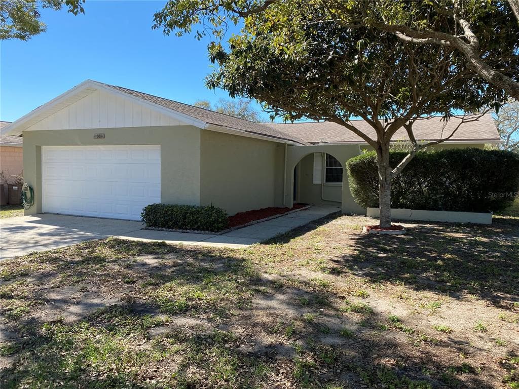 1014 CHABLIS COURT DUNEDIN, FL 34698