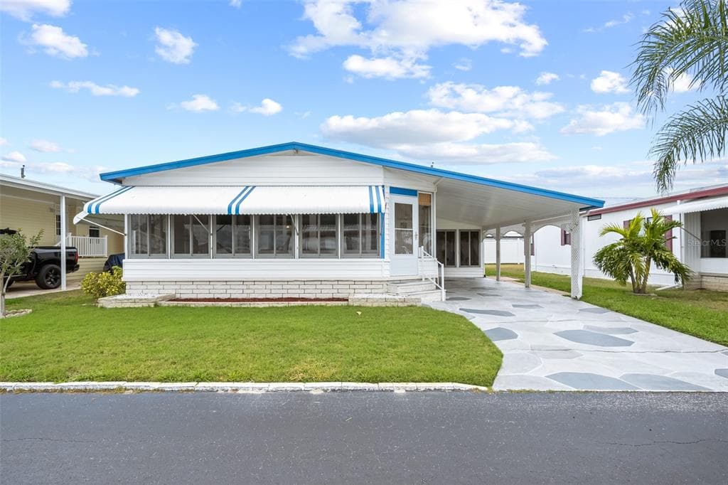 3835 LOMI LOMI DRIVE HOLIDAY, FL 34691