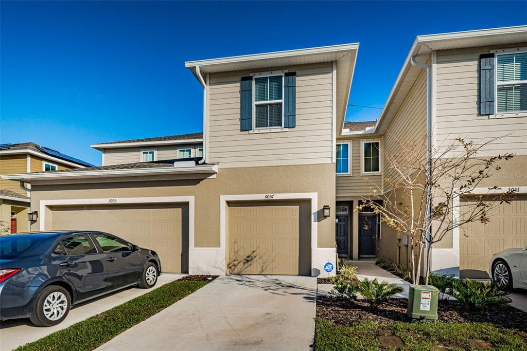 3037 JACOB CROSSING LANE HOLIDAY, FL 34691
