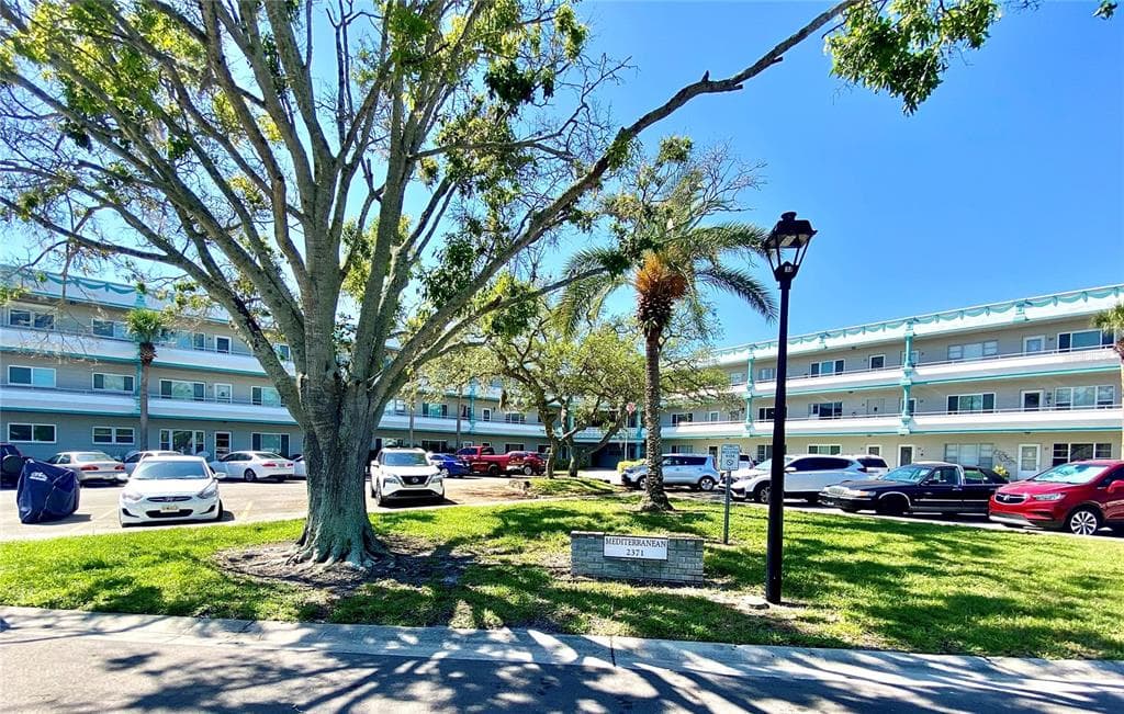 2370 JAMAICAN STREET UNIT 30 CLEARWATER, FL 33763