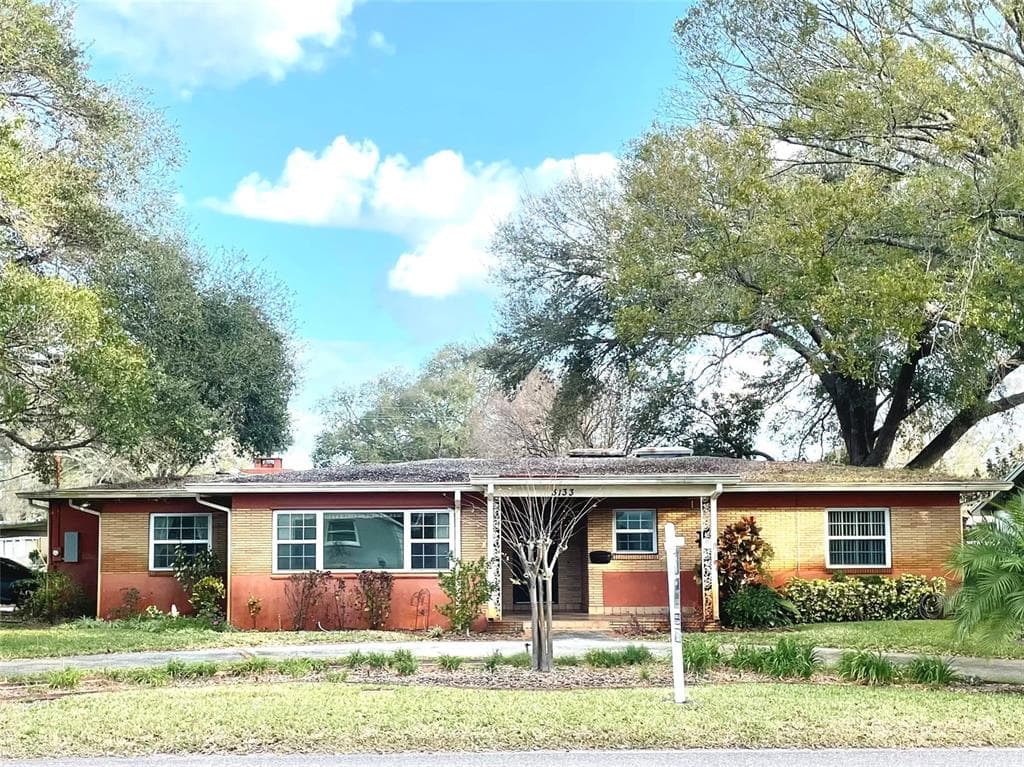 3133 W PALMETTO STREET TAMPA, FL 33607