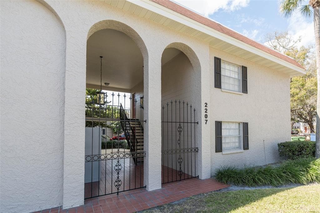 2207 S CAROLINA AVENUE UNIT 29 TAMPA, FL 33629