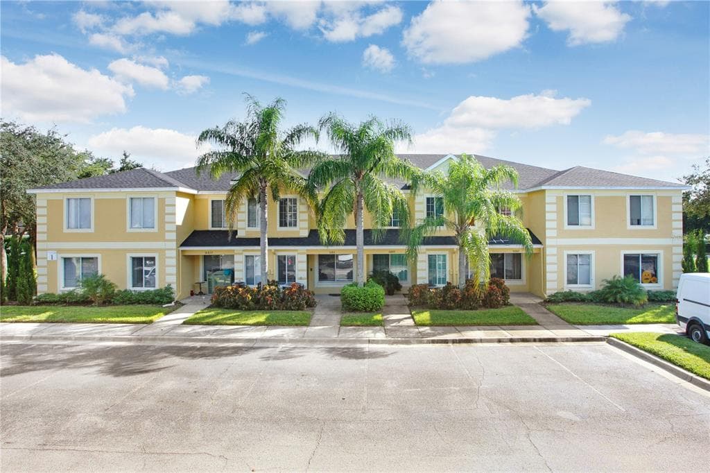 10811 KEYS GATE DRIVE RIVERVIEW, FL 33579