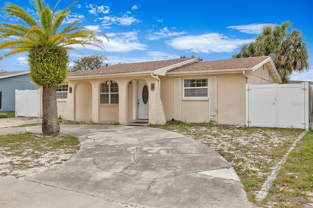 9435 MARK TWAIN LANE PORT RICHEY, FL 34668