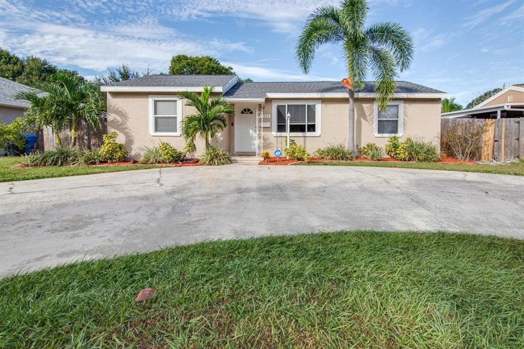 1334 59TH STREET N ST PETERSBURG, FL 33710