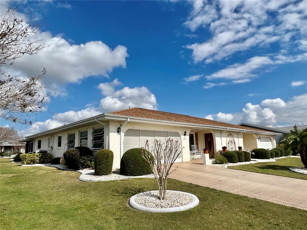 1609 CLOISTER DRIVE SUN CITY CENTER, FL 33573