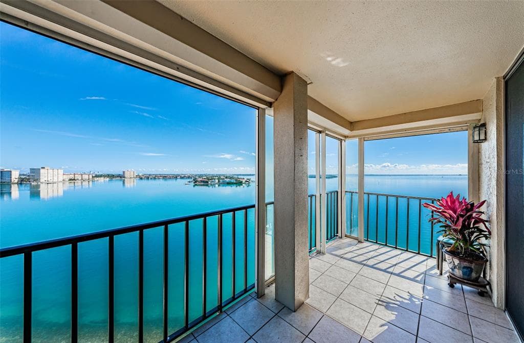 6322 PALMA DEL MAR BOULEVARD S UNIT 1208 ST PETERSBURG, FL 33715
