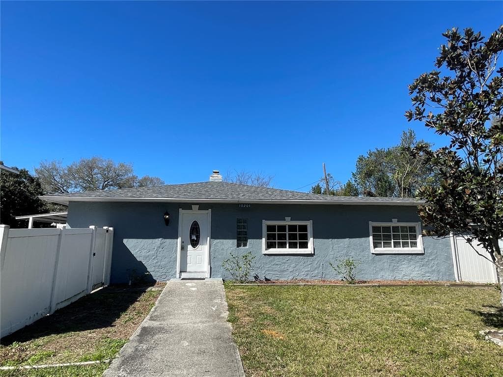 10204 N EDISON AVENUE TAMPA, FL 33612