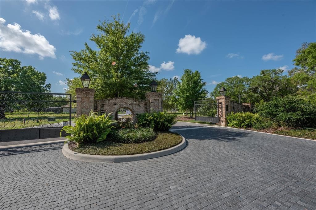 17031 MIDAS LANE LUTZ, FL 33549