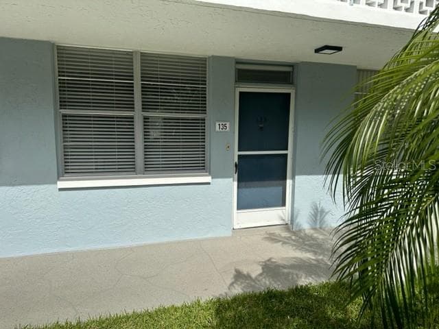 4715 BAY STREET NE UNIT 135 ST PETERSBURG, FL 33703