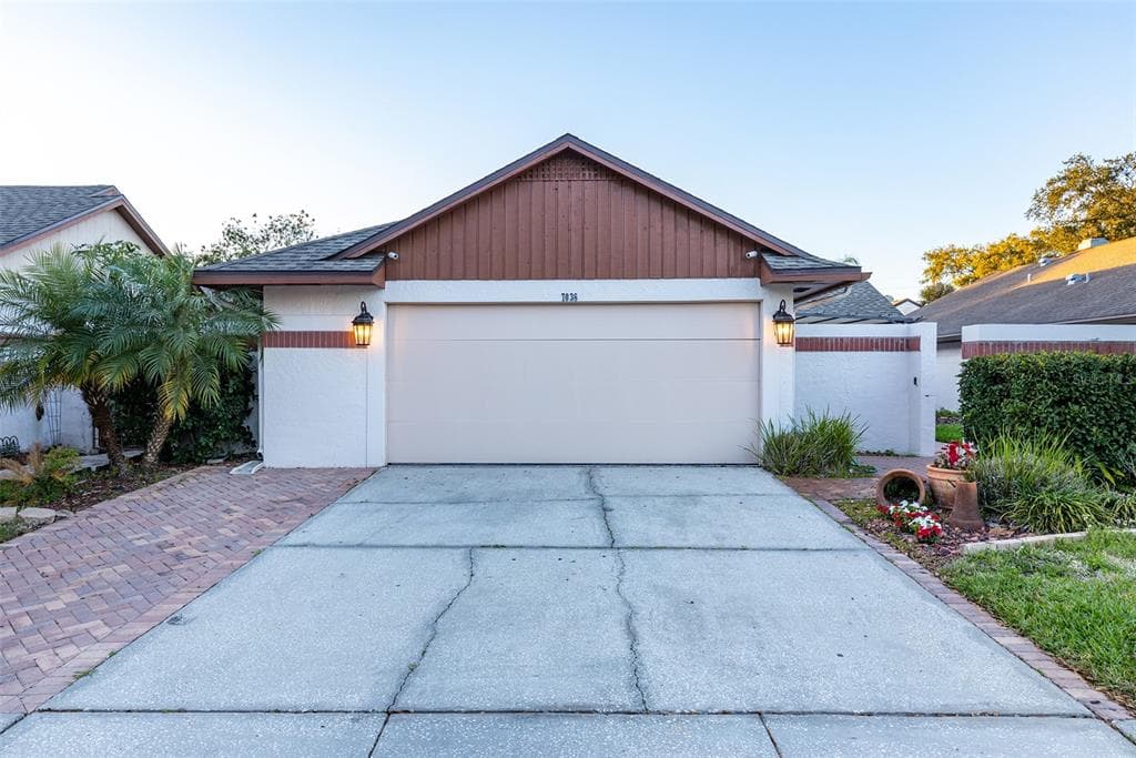 7036 DRURY STREET TAMPA, FL 33635