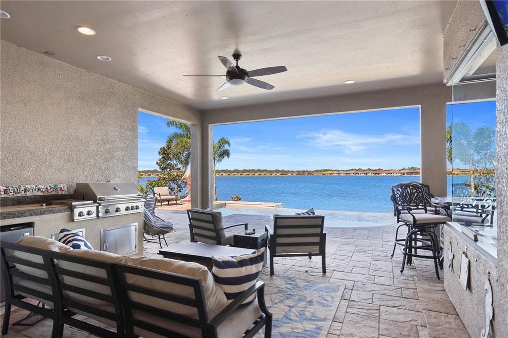 259 TOSCAVILLA BOULEVARD NOKOMIS, FL 34275
