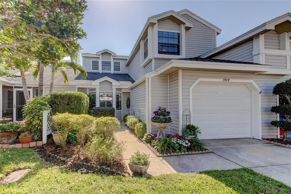 2484 ALHAMBRA COURT CLEARWATER, FL 33761