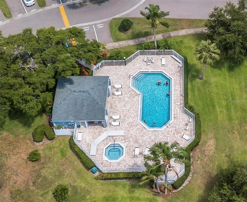 1393 CADHAY COURT SAFETY HARBOR, FL 34695