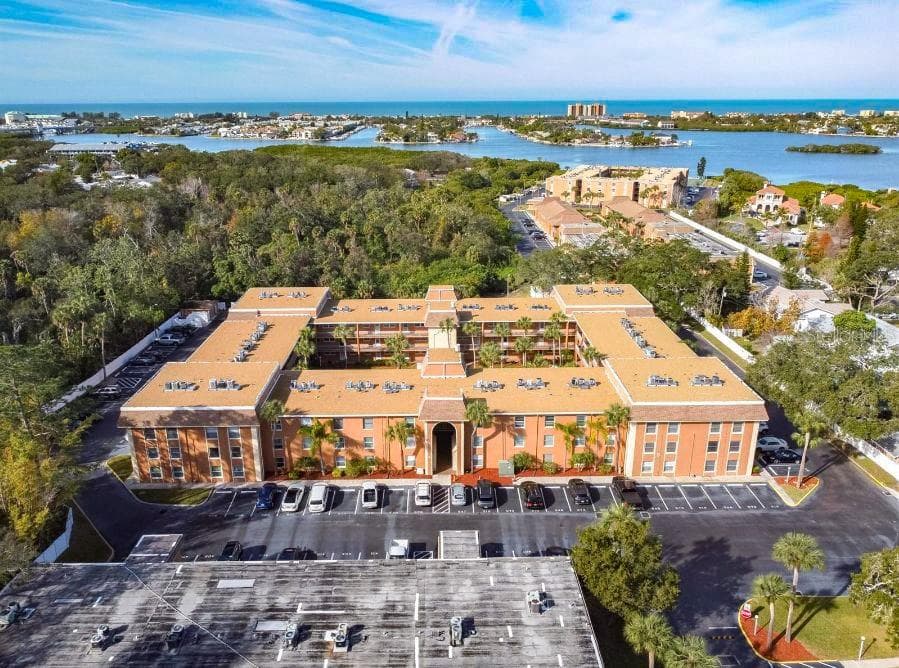 12760 INDIAN ROCKS ROAD UNIT 548 Furnished LARGO, FL 33774