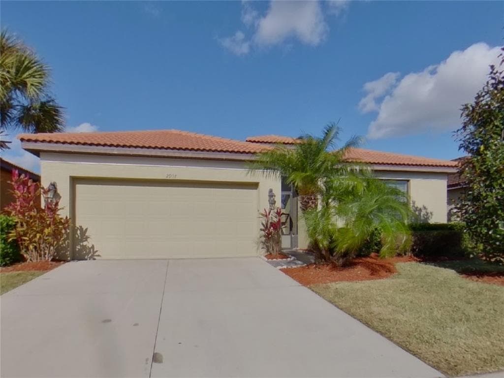 2907 CASABELLA DRIVE KISSIMMEE, FL 34744