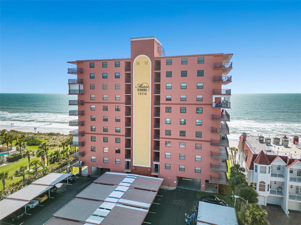 15316 GULF BOULEVARD UNIT 404 MADEIRA BEACH, FL 33708