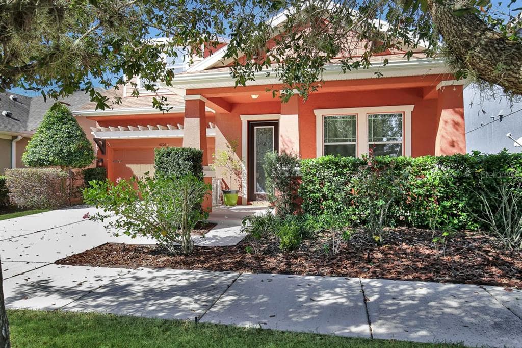 5205 SANDERLING RIDGE DRIVE LITHIA, FL 33547