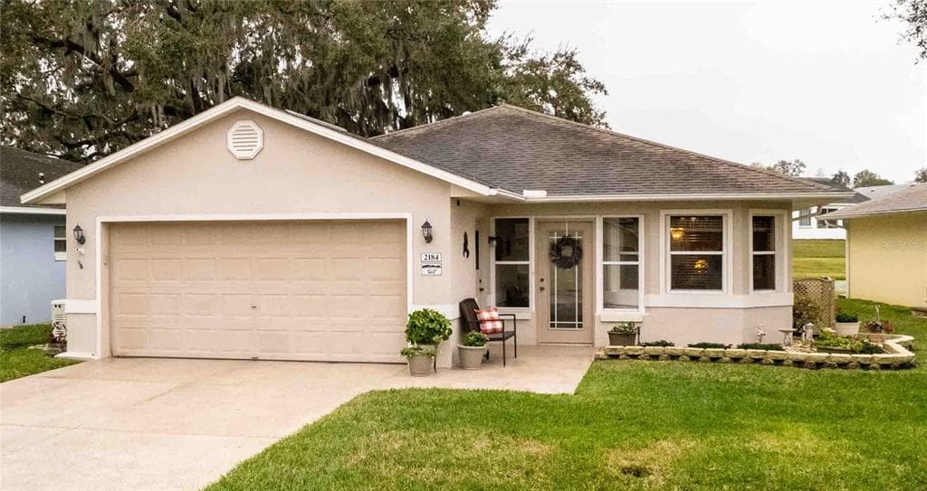 2184 SILVER RE DRIVE LAKELAND, FL 33810