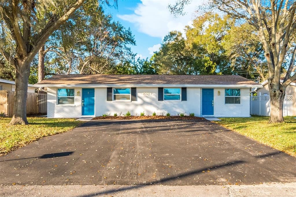 10277 106TH AVENUE LARGO, FL 33773