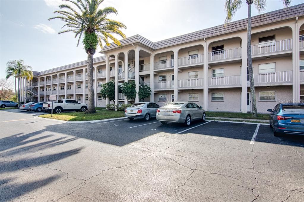 1303 S HERCULES AVENUE UNIT 19 CLEARWATER, FL 33764