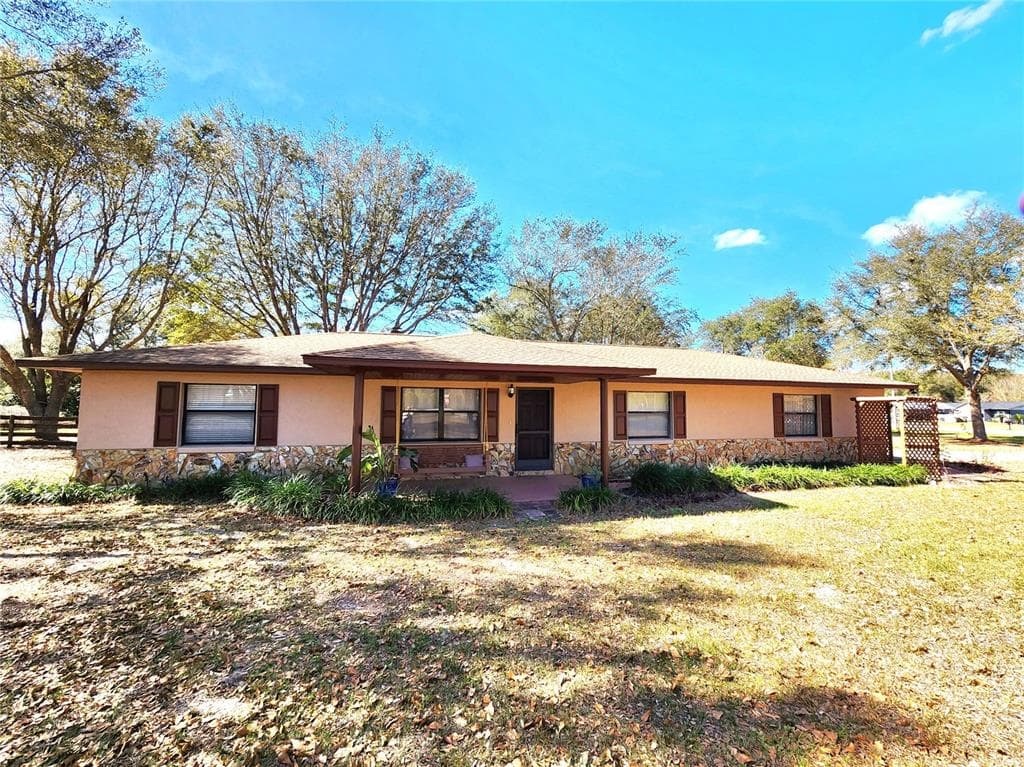 3710 EAGLES NEST ROAD FRUITLAND PARK, FL 34731