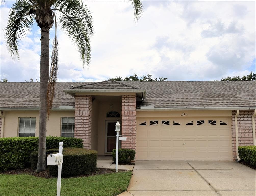 1221 WOLFORD DRIVE TRINITY, FL 34655