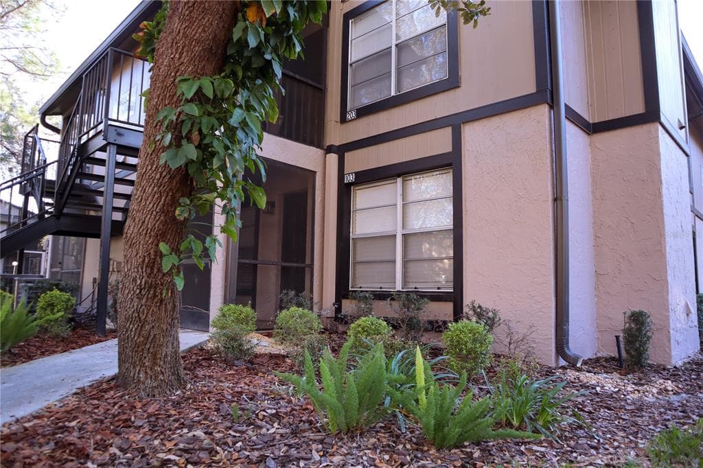 4033 DREAM OAK PLACE UNIT 103