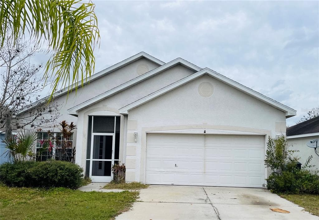9406 CYPRESS HARBOR DRIVE GIBSONTON, FL 33534