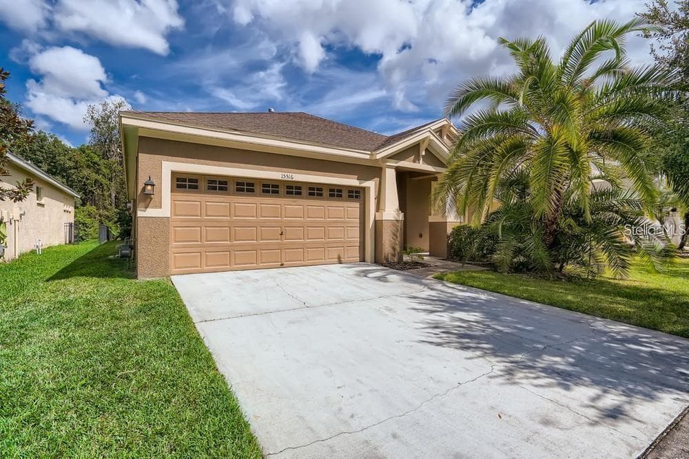 15516 GANNETGLADE LANE LITHIA, FL 33547