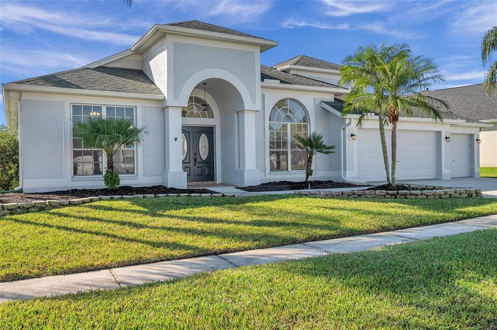 10341 MEADOW CROSSING DRIVE TAMPA, FL 33647