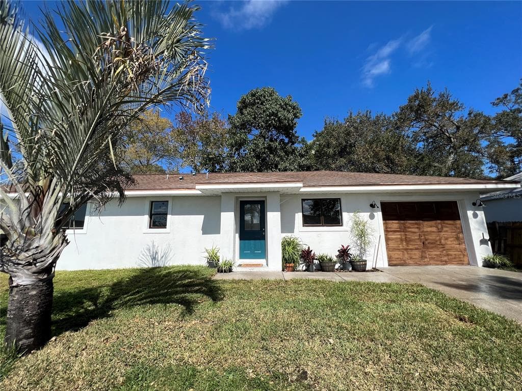 1703 36TH AVENUE E BRADENTON, FL 34208