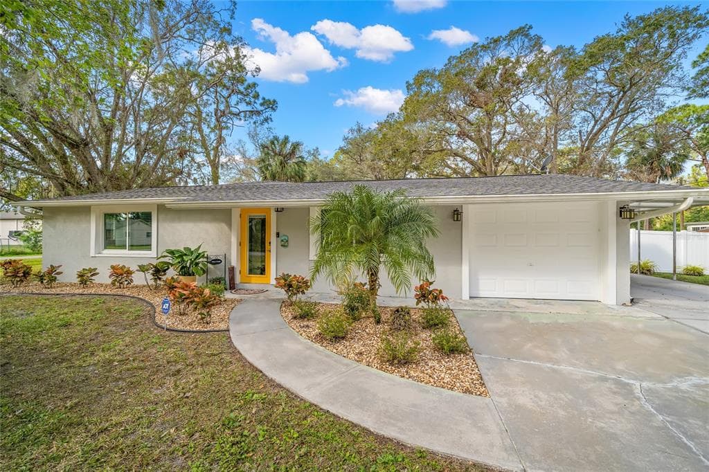 407 SW 8TH STREET RUSKIN, FL 33570