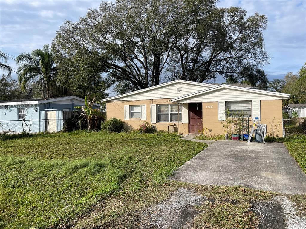 1739 W POWHATAN AVENUE TAMPA, FL 33603