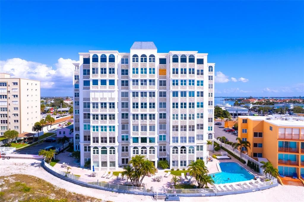 4950 GULF BOULEVARD UNIT 402